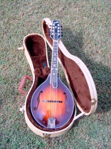 RATLIFF A-STYLE MASTER MODEL MANDOLIN